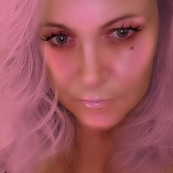 Meet your Posher, B - Picture 1 of 1